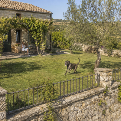 Sizilianisches Ferienhaus mit sicherem Hundegarten