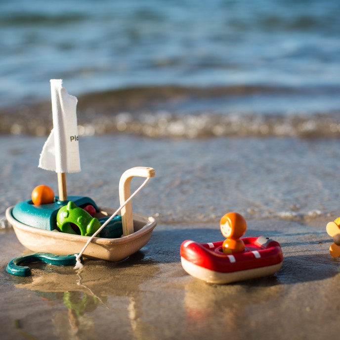 Strandspielzeug an der Ostsee_AdobeStock_281628481