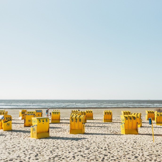 Nordseestrand in Cuxhaven-Duhnen_AdobeStock_276803961