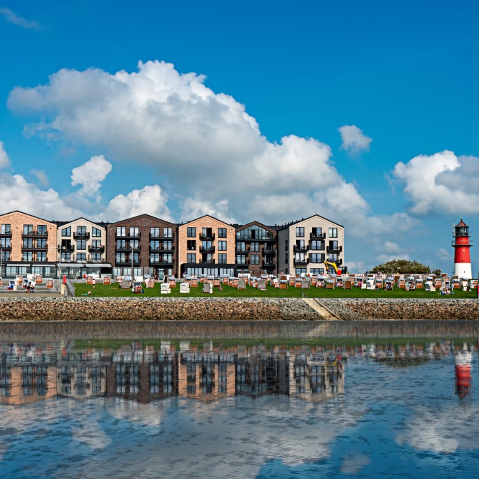 Strandpromenade von Büsum_AdobeStock_288739353